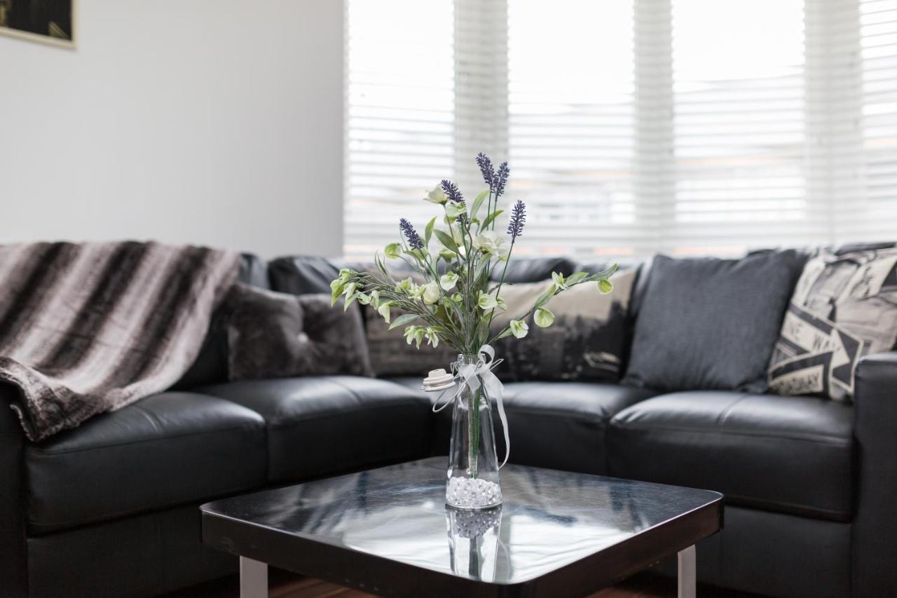 Zen Quality Beautiful 2 Bedroom With Free Parking And Wifi Close To Alexander Stadium